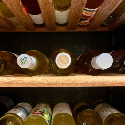 Як правильно зберігати вино вдома, щоб не зіпсувати смак?